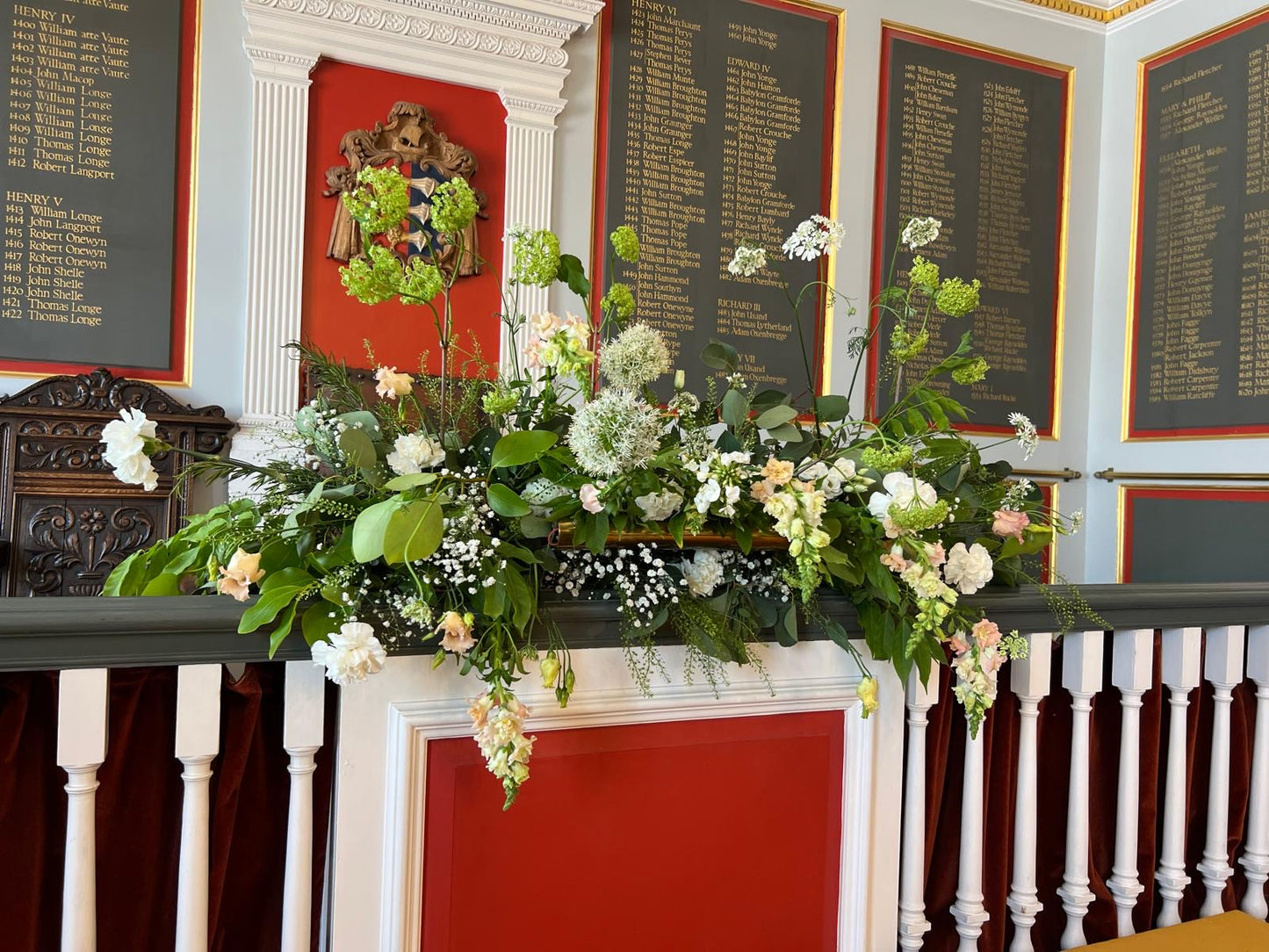Floating floral arrangement