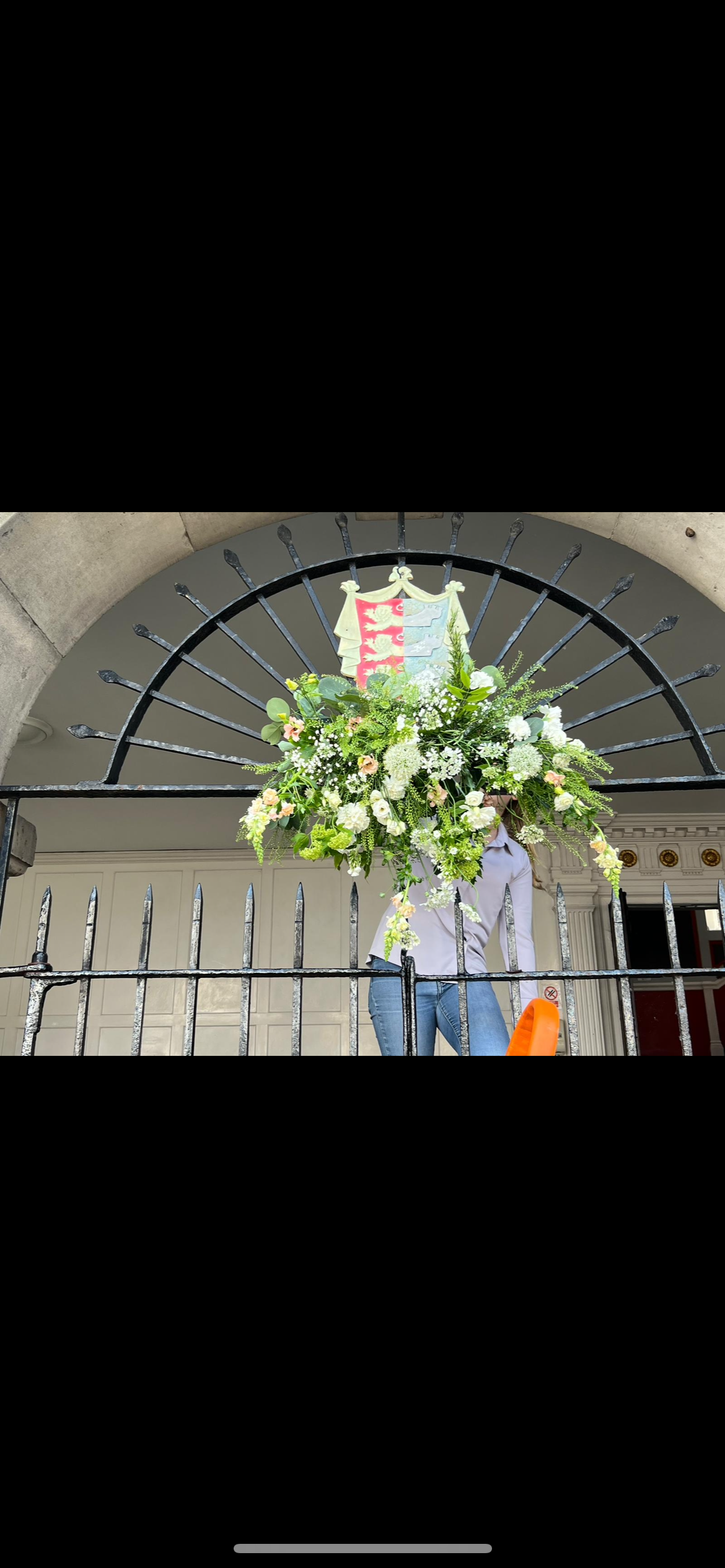 Floating floral arrangement